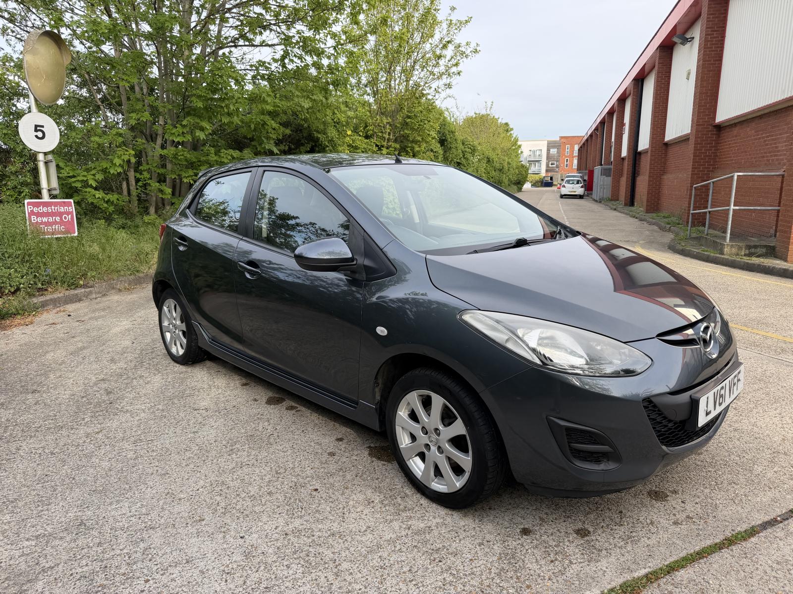 Mazda-2 Automatic