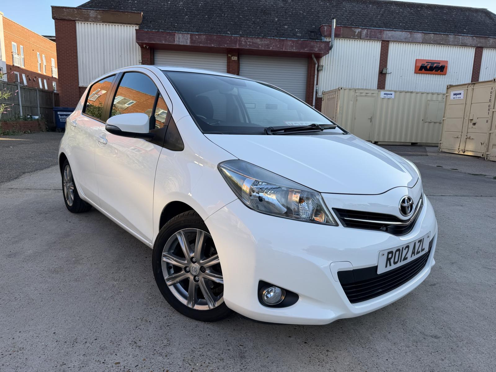 Yaris Automatic SR-T